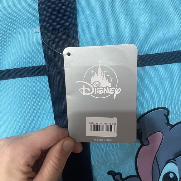 Disney’s Stitch Insulated Tote Bag. NWT - Picture 2 of 11